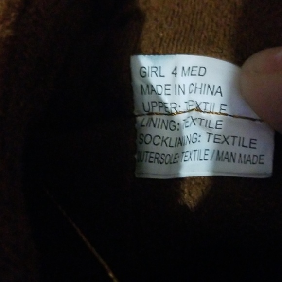 Mudd Moccasins - Picture 3 of 4